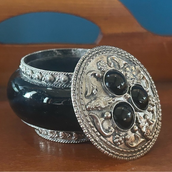 Vintage Silver and Black Glass Jewelry Trinket Box - Picture 1 of 10